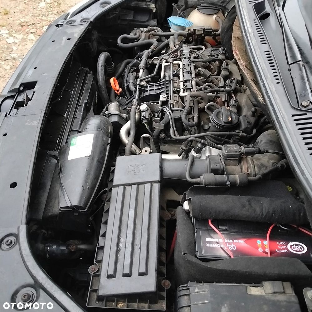 Volkswagen Caddy Trendline BMT - 10