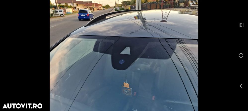 Volkswagen Golf 2.0 TDI SCR Highline - 4
