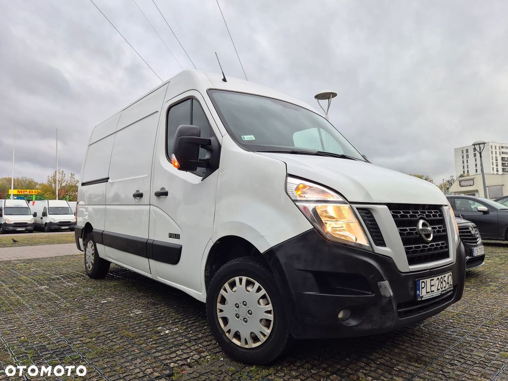 Nissan NV400