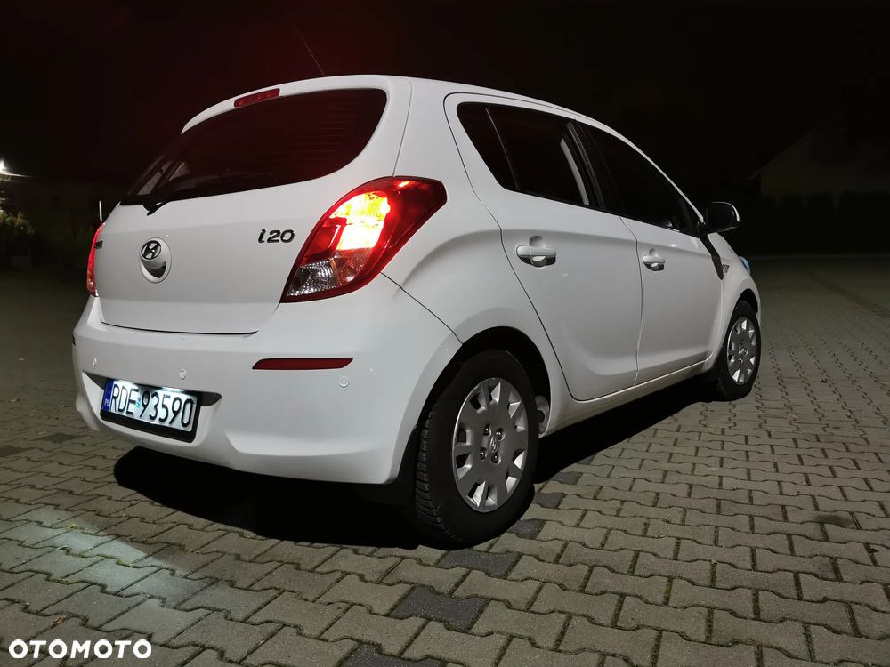 Hyundai i20 1.2 Trend - 28