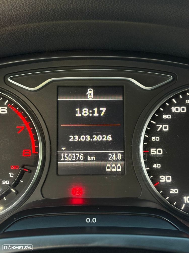 Audi A3 Sportback 1.4 TFSI Ambiente - 22