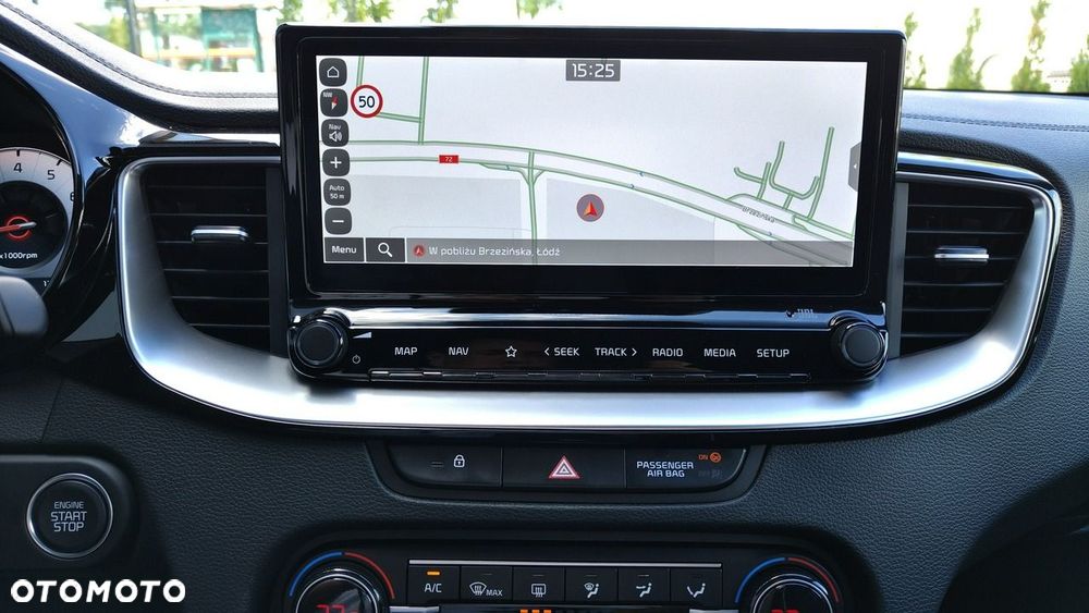 Kia XCeed - 25
