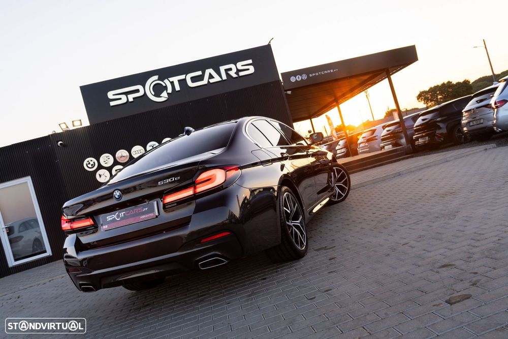 BMW 530 e Pack M - 8