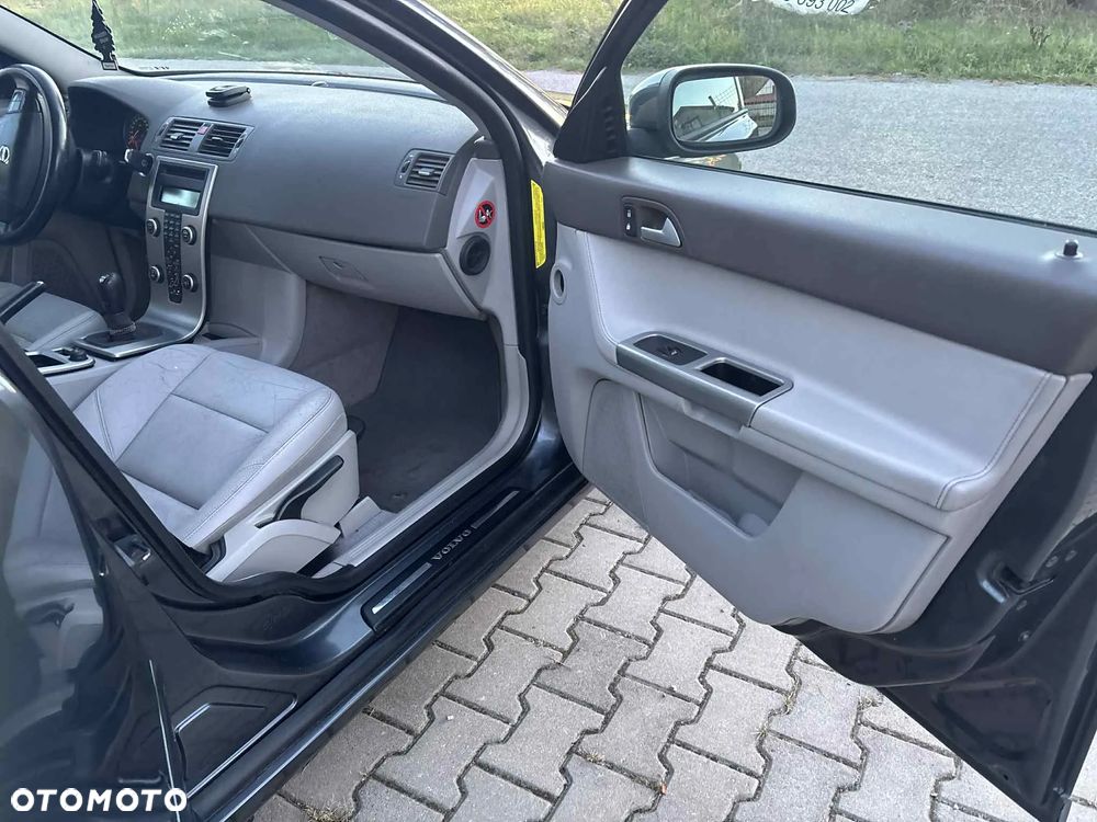 Volvo V50 - 13