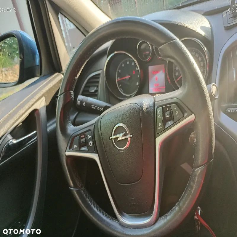 Opel Astra - 9