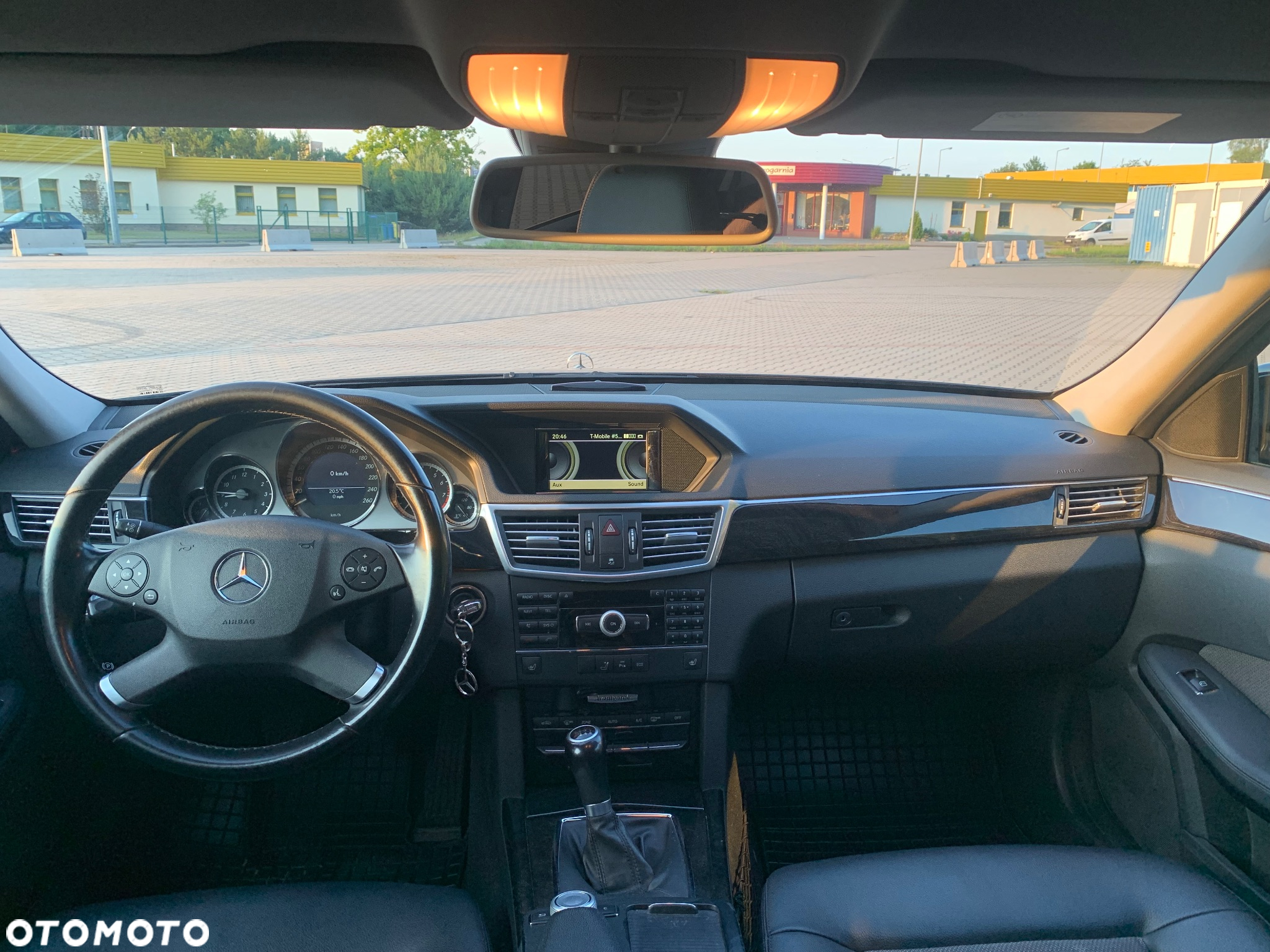 Mercedes-Benz Klasa E - 12
