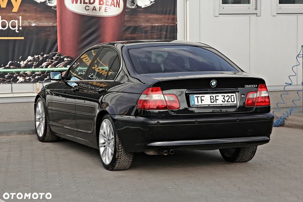 BMW Seria 3 320i - 6