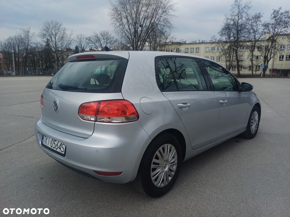 Volkswagen Golf 1.6 TDI Comfortline - 9