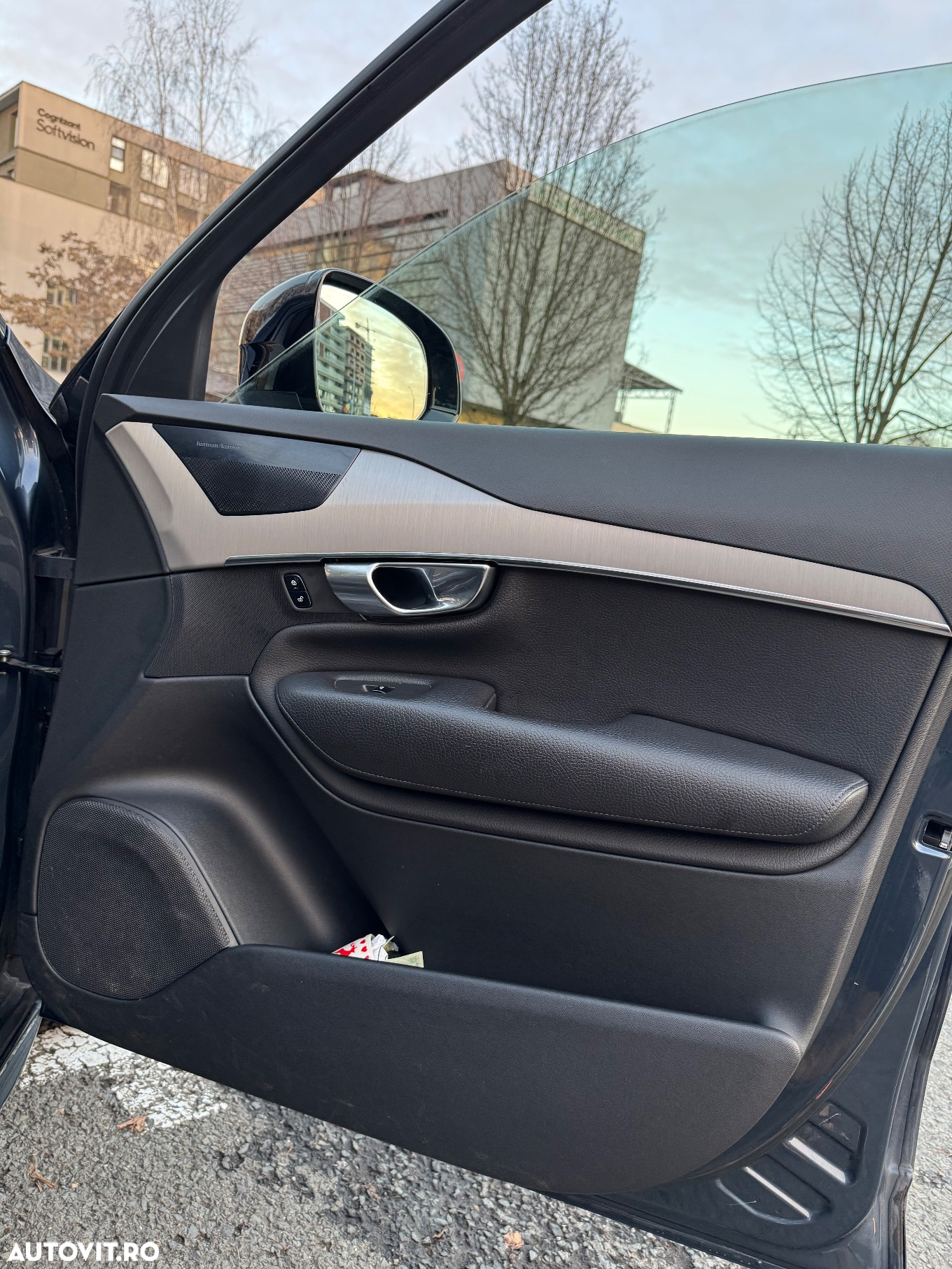 Volvo XC 90 T8 AWD Recharge Geartronic RDesign Edition - 23