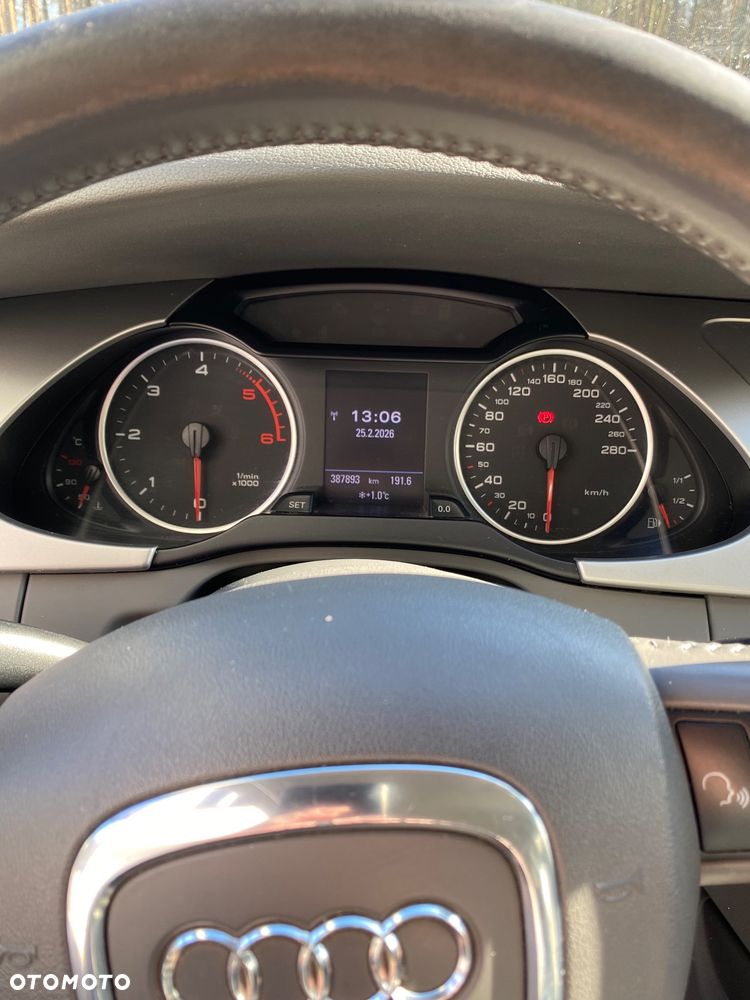 Audi A4 Avant 2.0 TDI Multitronic - 9