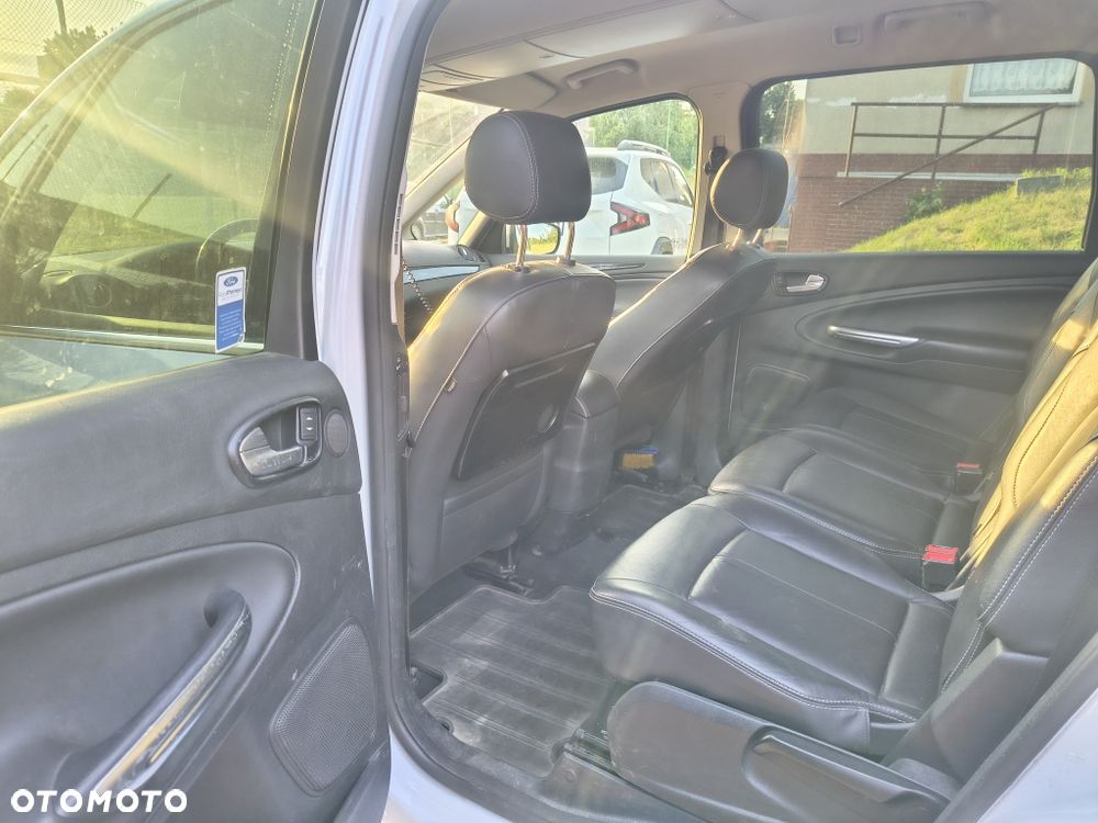 Ford Galaxy - 6