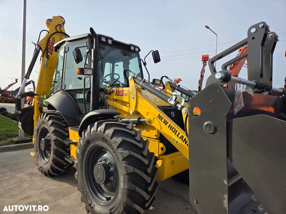 New Holland ROTI EGALE, 89kW-120CP, BRAT extensibil adanc sapare 6m, Powershift, cupa mulfufntionala 4x1 cu FURCI, Anvelope Michelin, Aer conditionat, Cutie automata, Radio, Certificat CE, garantie 1 an, posibilitate leasing 4 ani, PROMOTIE 86.900 EUR+Tva - 16