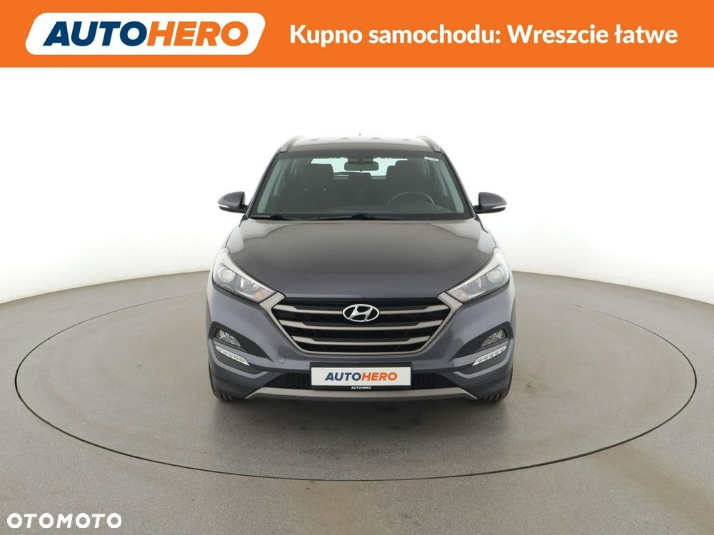 Hyundai Tucson 2.0 CRDi 2WD Trend - 12