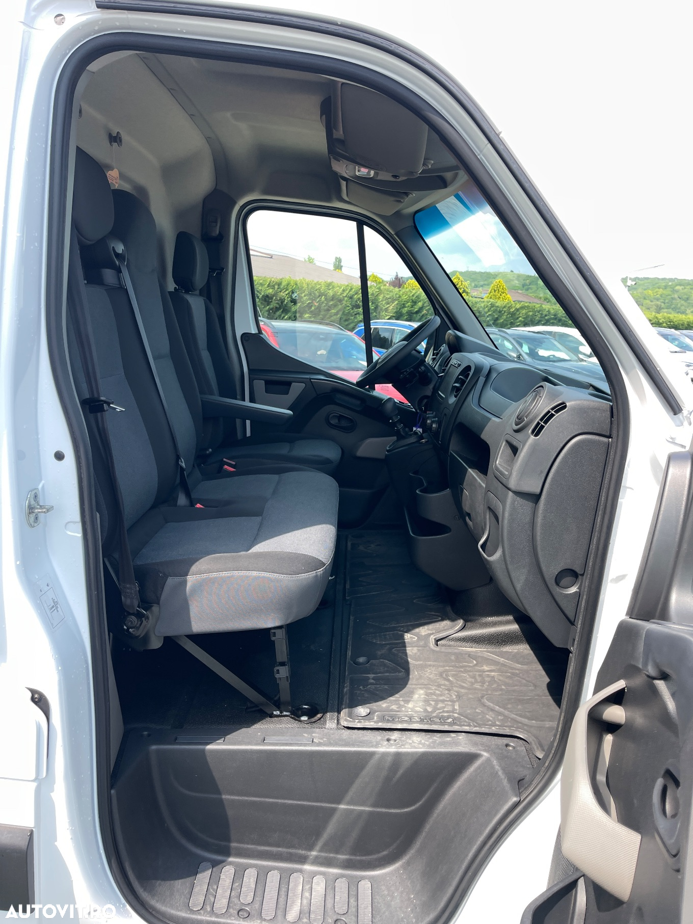 Renault Master  L2H2 DCI145 - 19
