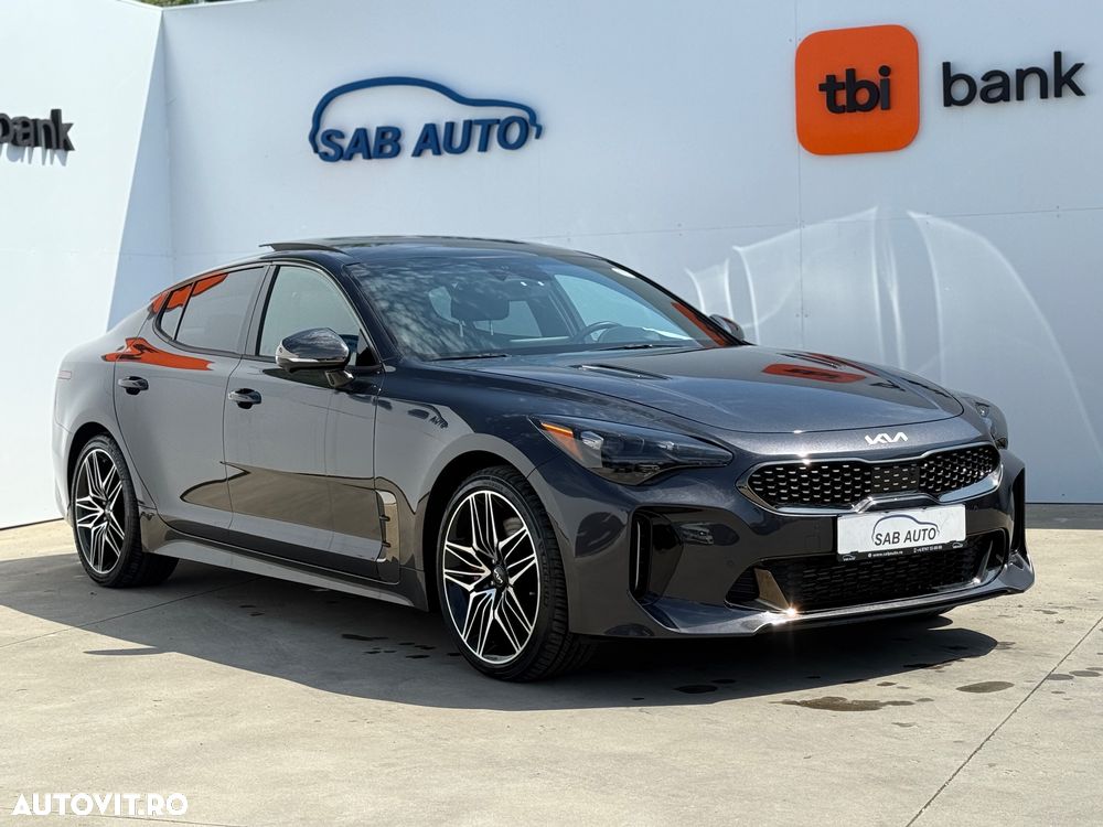 Kia Stinger 3.3 T-GDI 8AT AWD GT - 4
