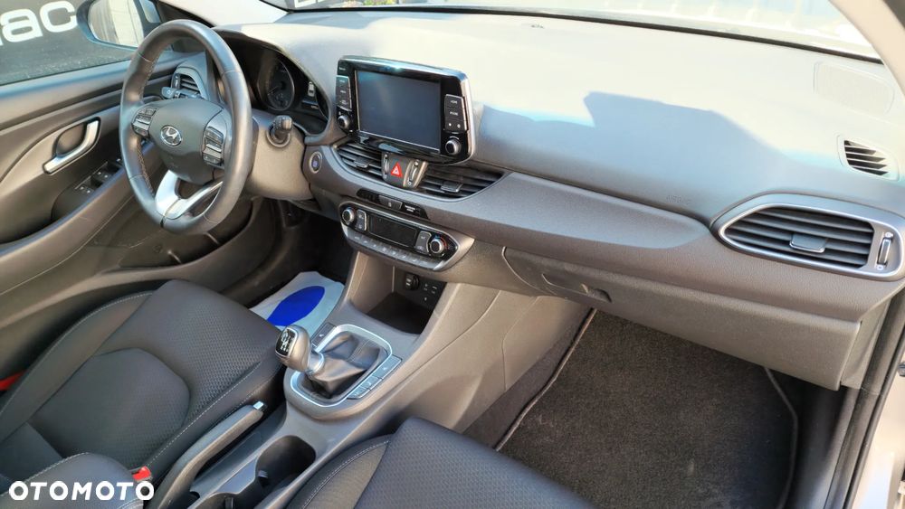 Hyundai i30 - 15