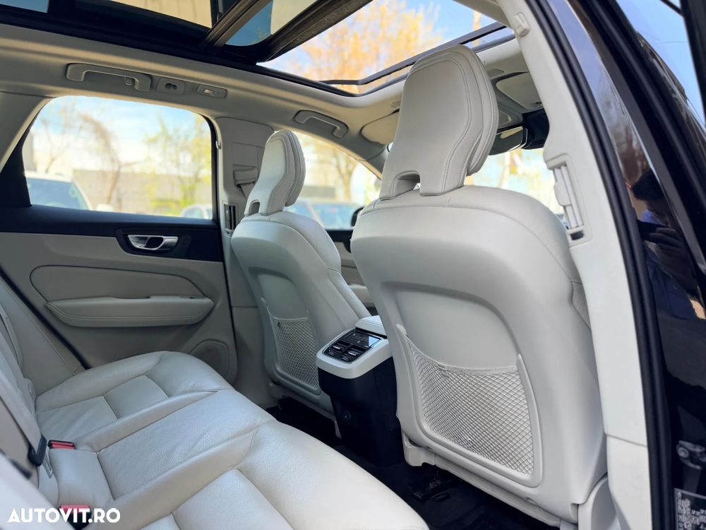 Volvo XC 60 B4 D AWD Geartronic Inscription - 15