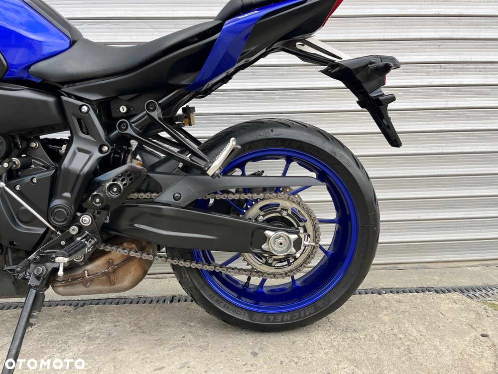 Yamaha MT - 33
