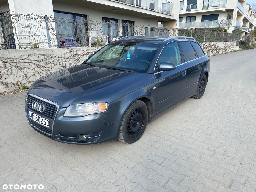 Audi A4 Avant 2.0 TDI - 10