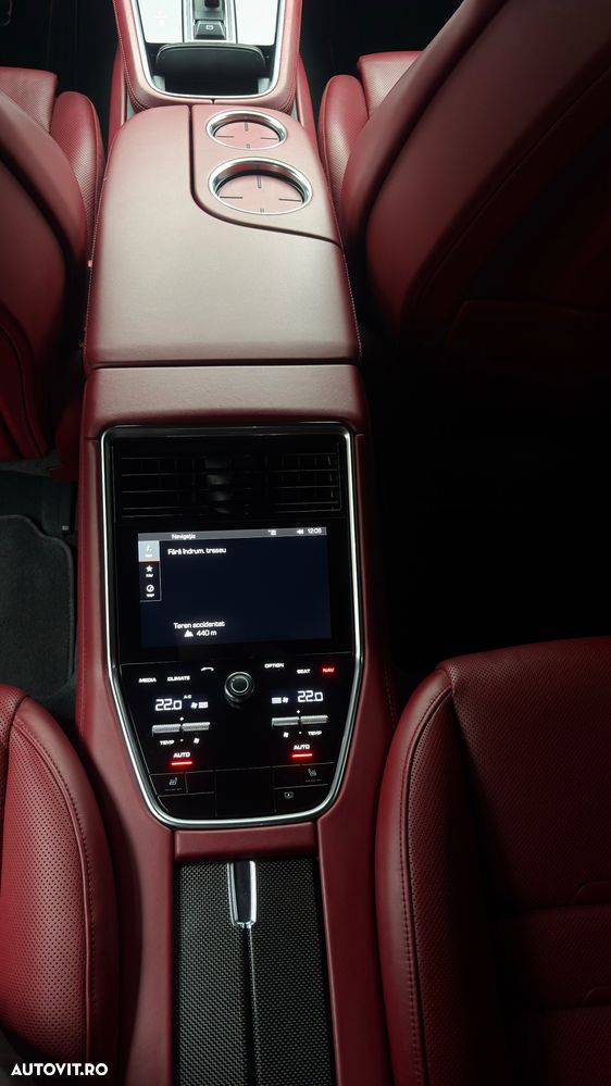 Porsche Panamera - 17