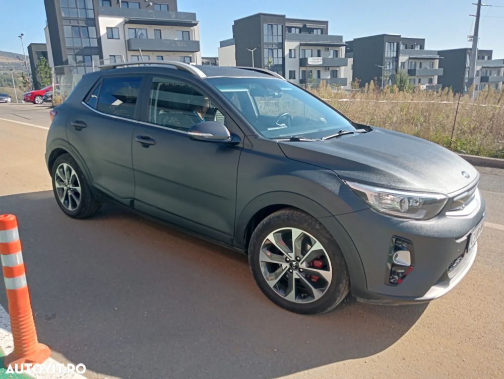 Kia Stonic - 2