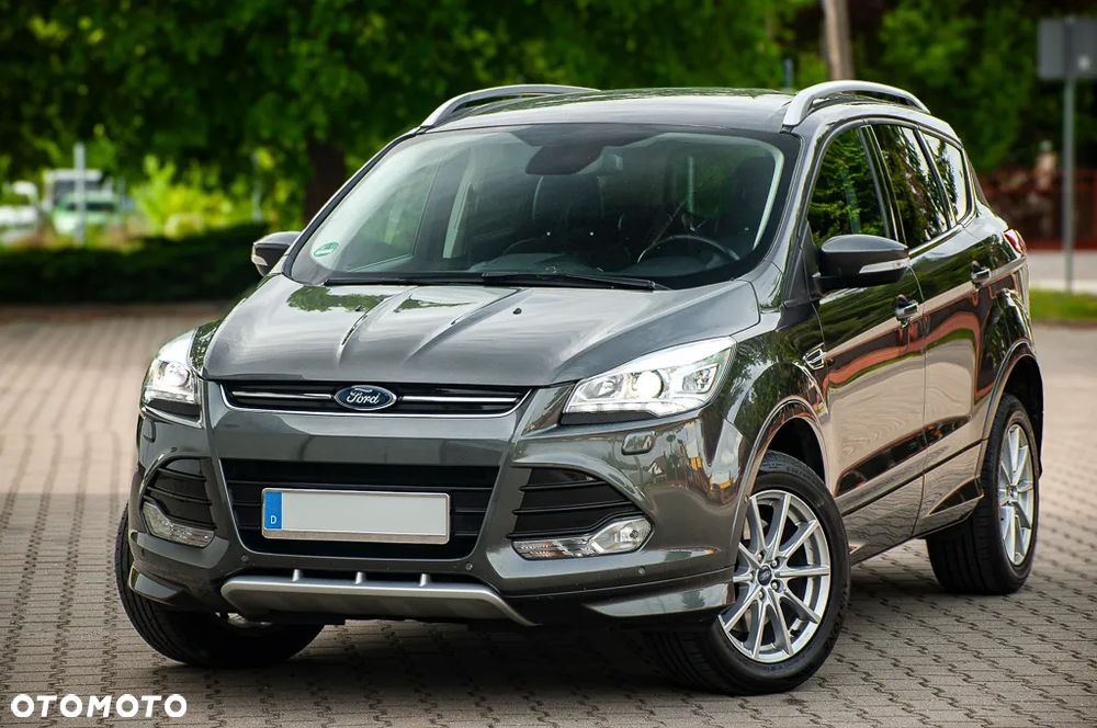 Ford Kuga 2.0 TDCi 4x4 Titanium - 24