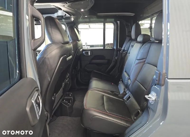 Jeep Gladiator - 10
