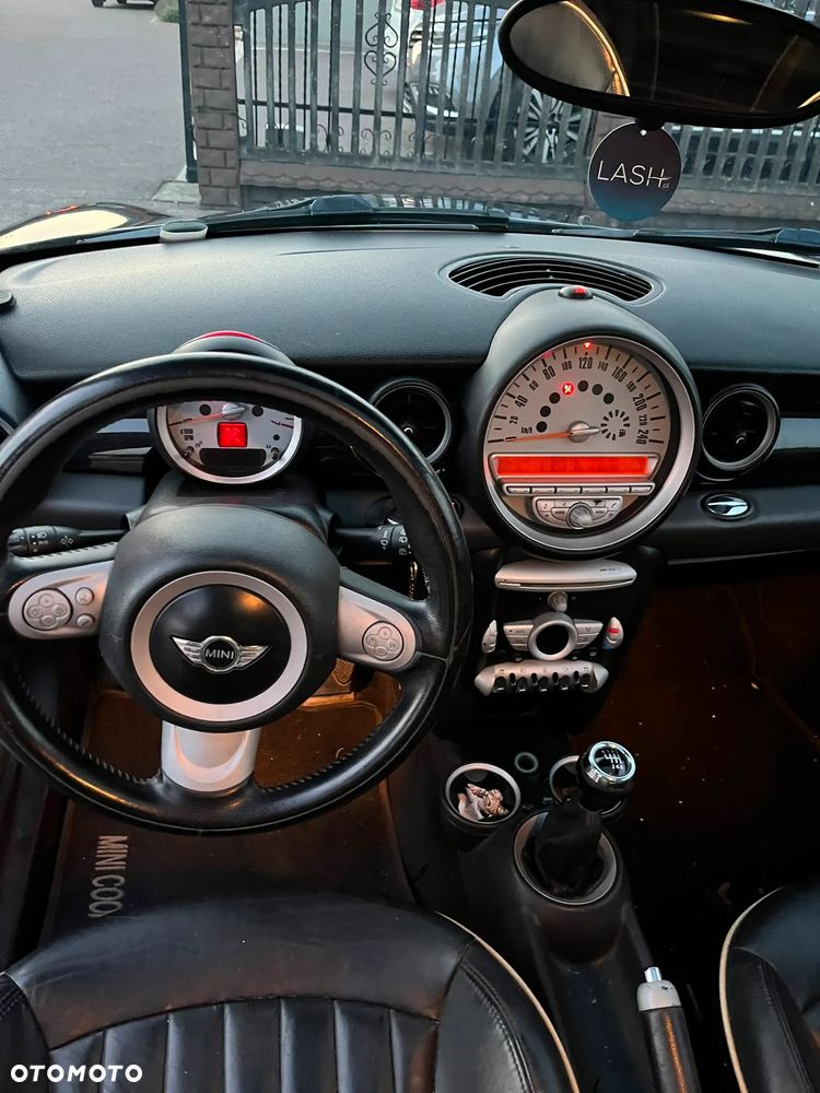 MINI Cooper D - 10