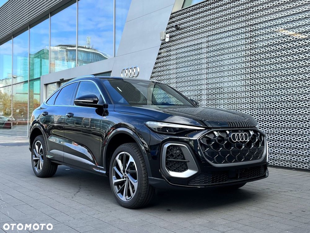 Audi Q5 Sportback - 10