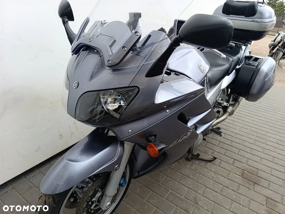 Yamaha FJR - 10