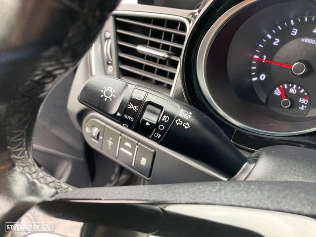 Kia Ceed 1.0 T-GDI Drive+SRF - 17