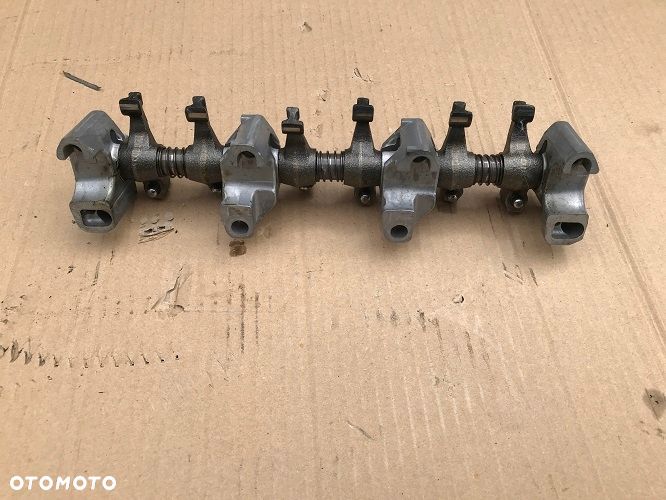 YANMAR 3TNV 88 klawiatura zaworów - 2