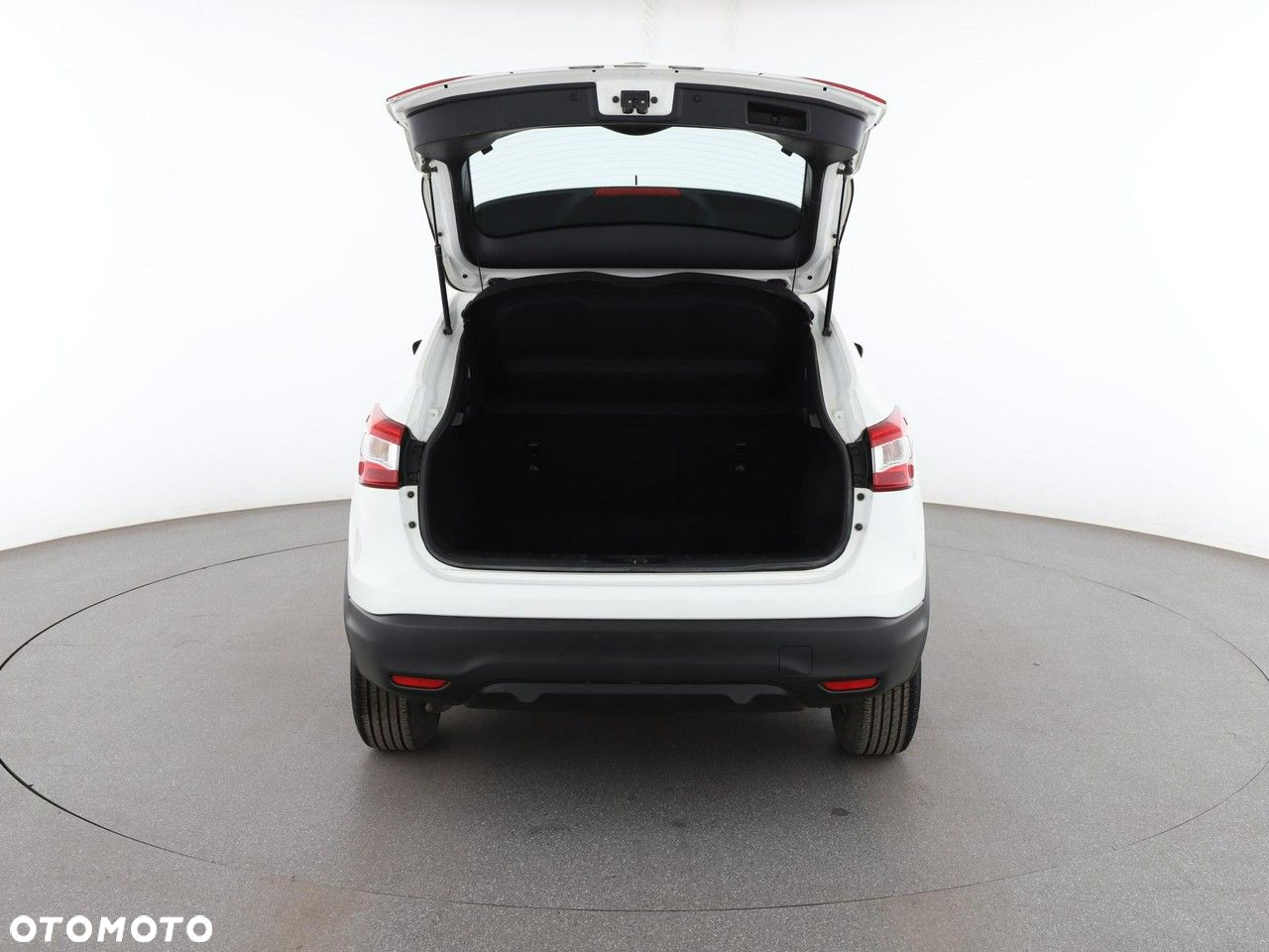 Nissan Qashqai 1.5 dCi Visia - 19