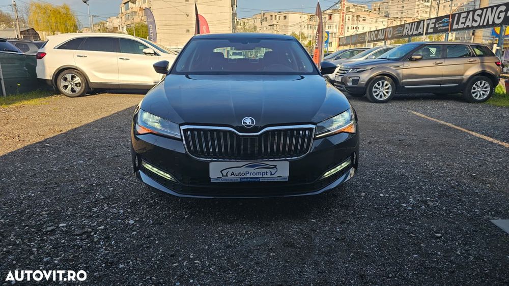 Skoda Superb 2.0 TDI DSG Premium Edition - 1