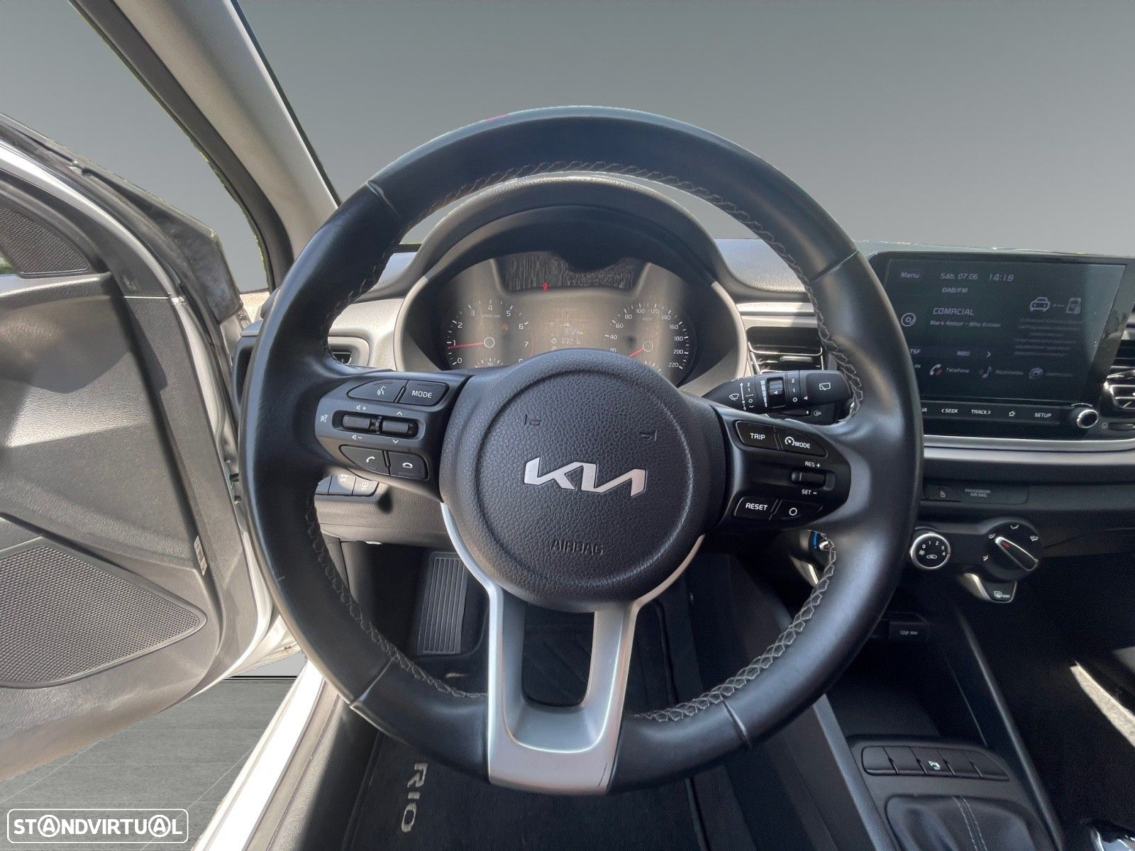 Kia Rio 1.2 CVVT Dynamic - 27