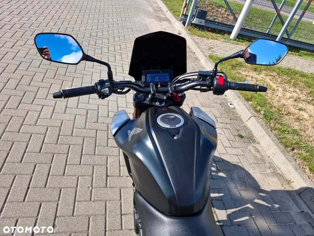 Honda CB - 6
