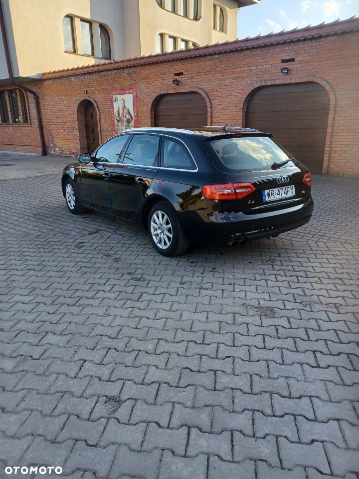 Audi A4 Avant 2.0 TDI DPF Ambiente - 3