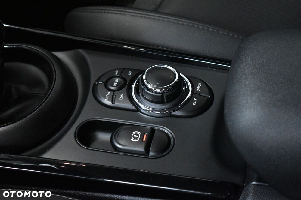 MINI Clubman - 19