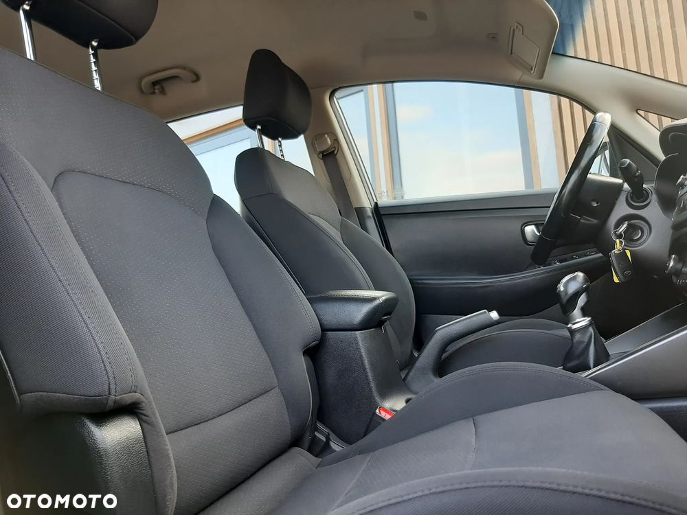 Kia Carens 1.6 GDI Edition 7 - 16