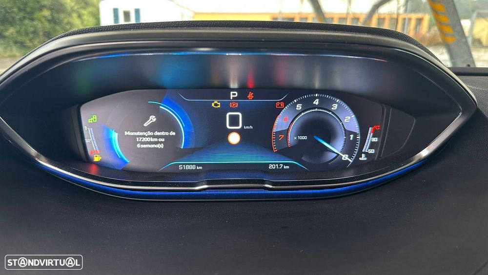 Peugeot 3008 PureTech 130 Stop & Start GPF EAT8 Allure Pack - 9