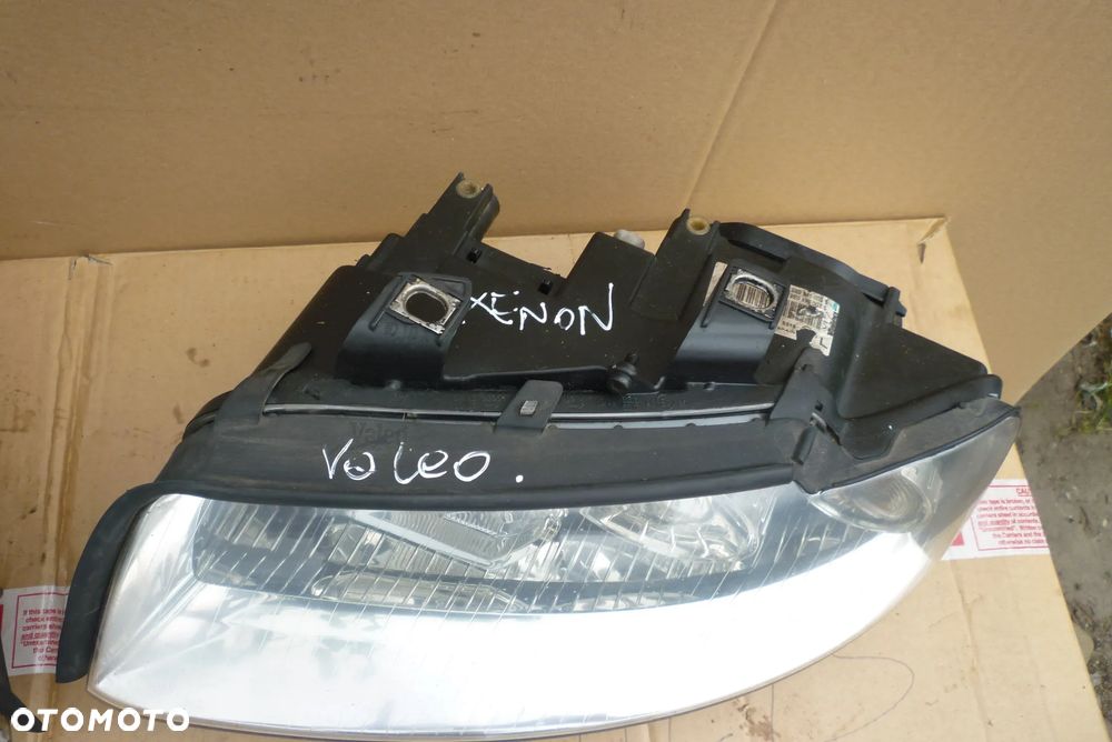 lampa prawa Audi A4 b6 Xenon Valeo Europa - 2