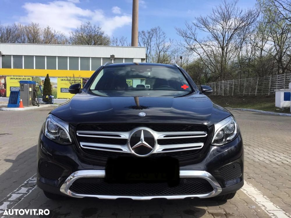 Mercedes-Benz GLC - 1