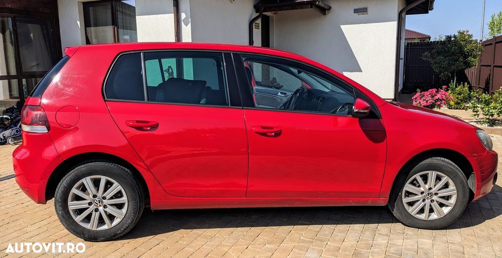 Volkswagen Golf 1.6 TDI BlueMotion Technology DPF Comfortline - 2