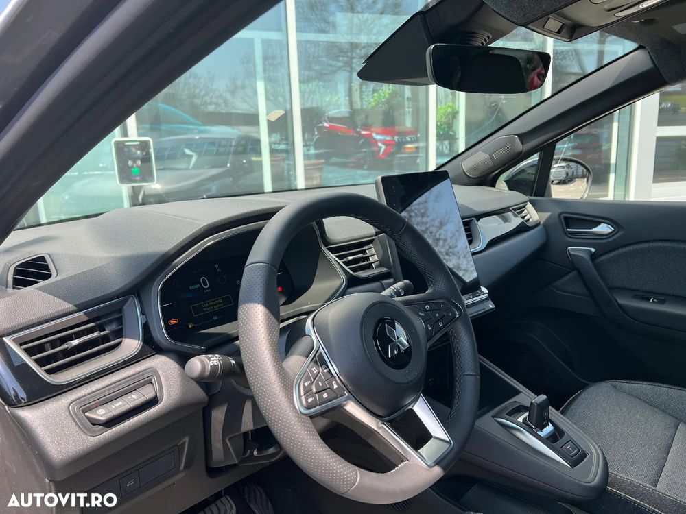 Mitsubishi Grandis - 6