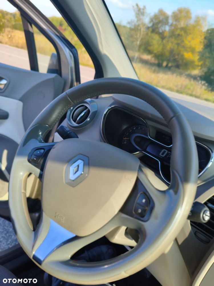 Renault Captur - 13