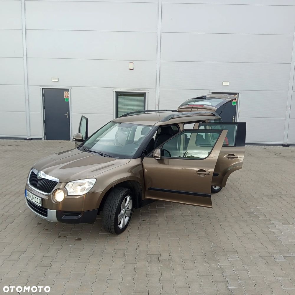 Skoda Yeti 1.4 TSI Experience PLUS EDITION - 33