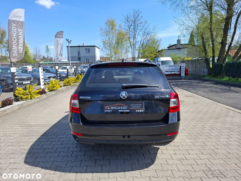 Skoda Octavia - 26