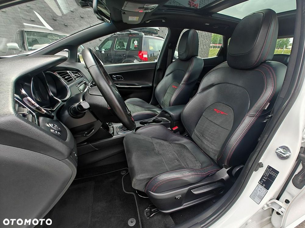 Kia Ceed - 6