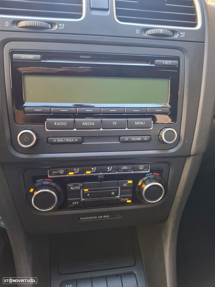 VW Golf - 11