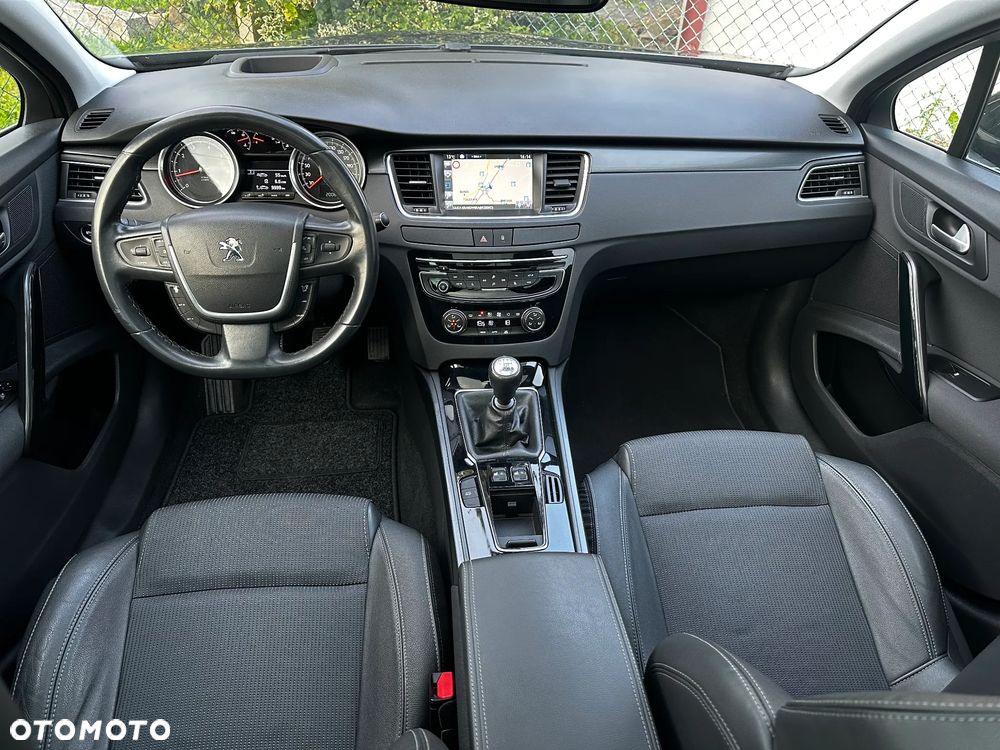 Peugeot 508 1.6 e-THP Allure S&S - 9